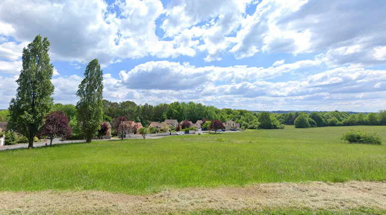 Terrain saint astier